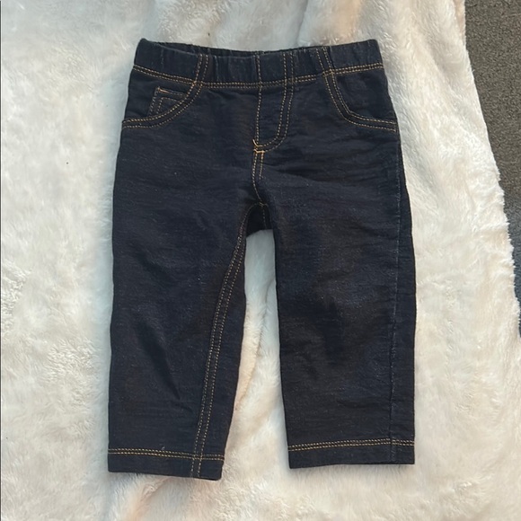 Assorted Baby Clothing Set size 12 months - Picture 2 of 6